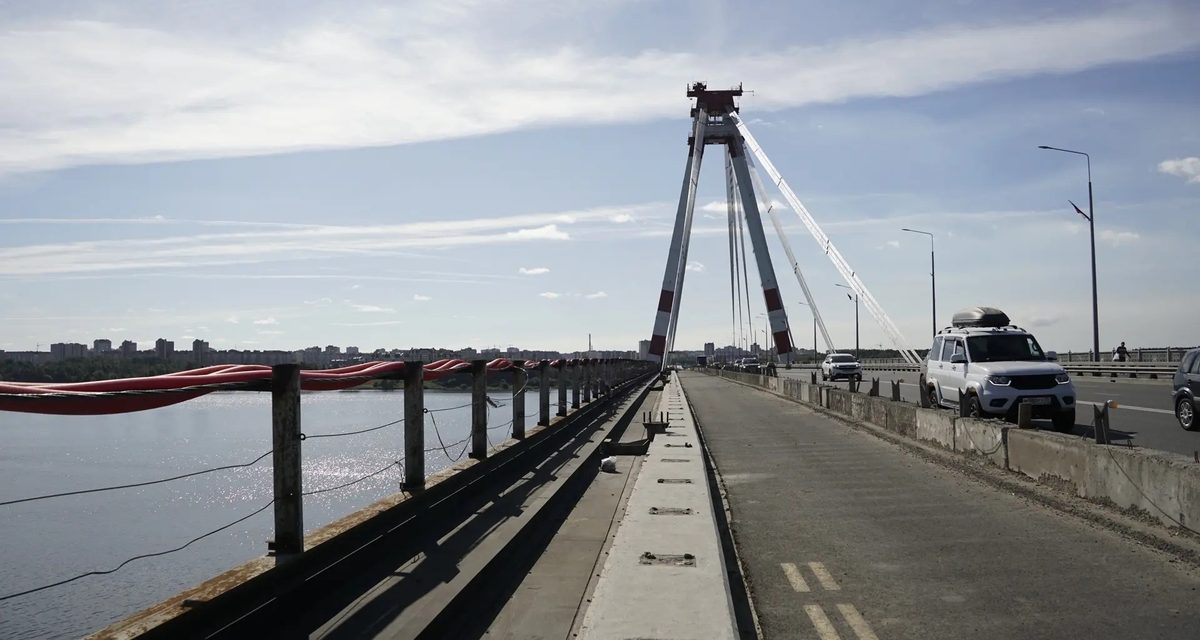 Октябрьский мост доделают череповецкие подрядчики, а «УПМК−22» оштрафуют за срыв сроков