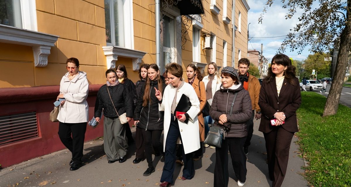С 1 октября в Череповце начнут водить экскурсии по местам 50-х от памятника Сталину и Бардину